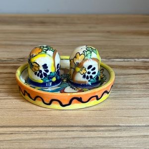Tierra Fina Talavera Tequila Set 2 salt shakers with serving plate